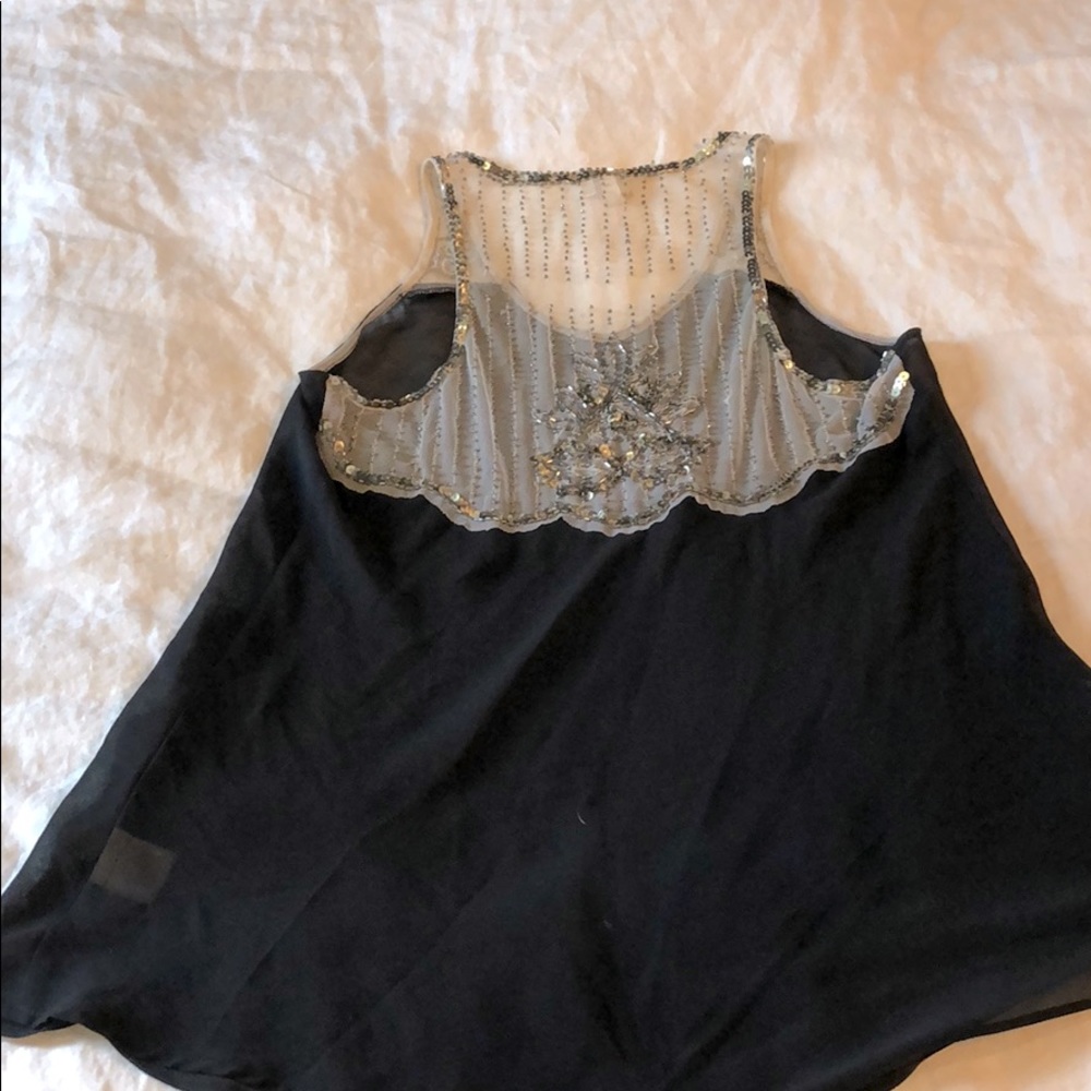 Embroidered tank top